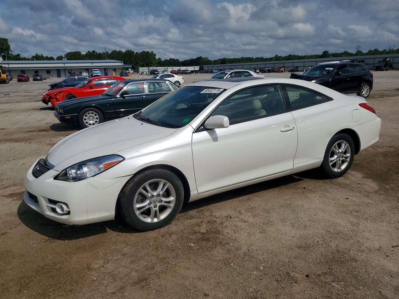 2007 Toyota Solara SE, VIN 4T1CE30P17U755587 — Front end