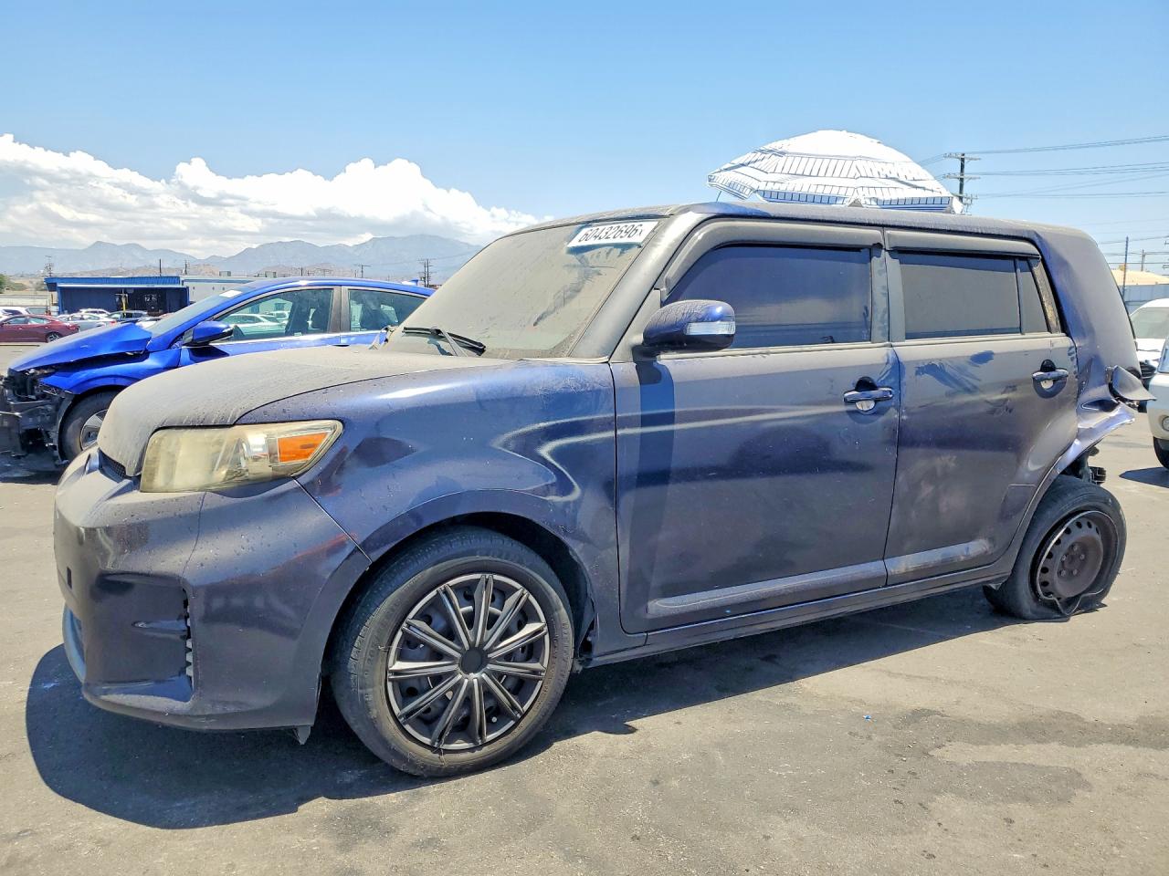 2013 Scion xB, VIN JTLZE4FE1DJ042555 — Rear end