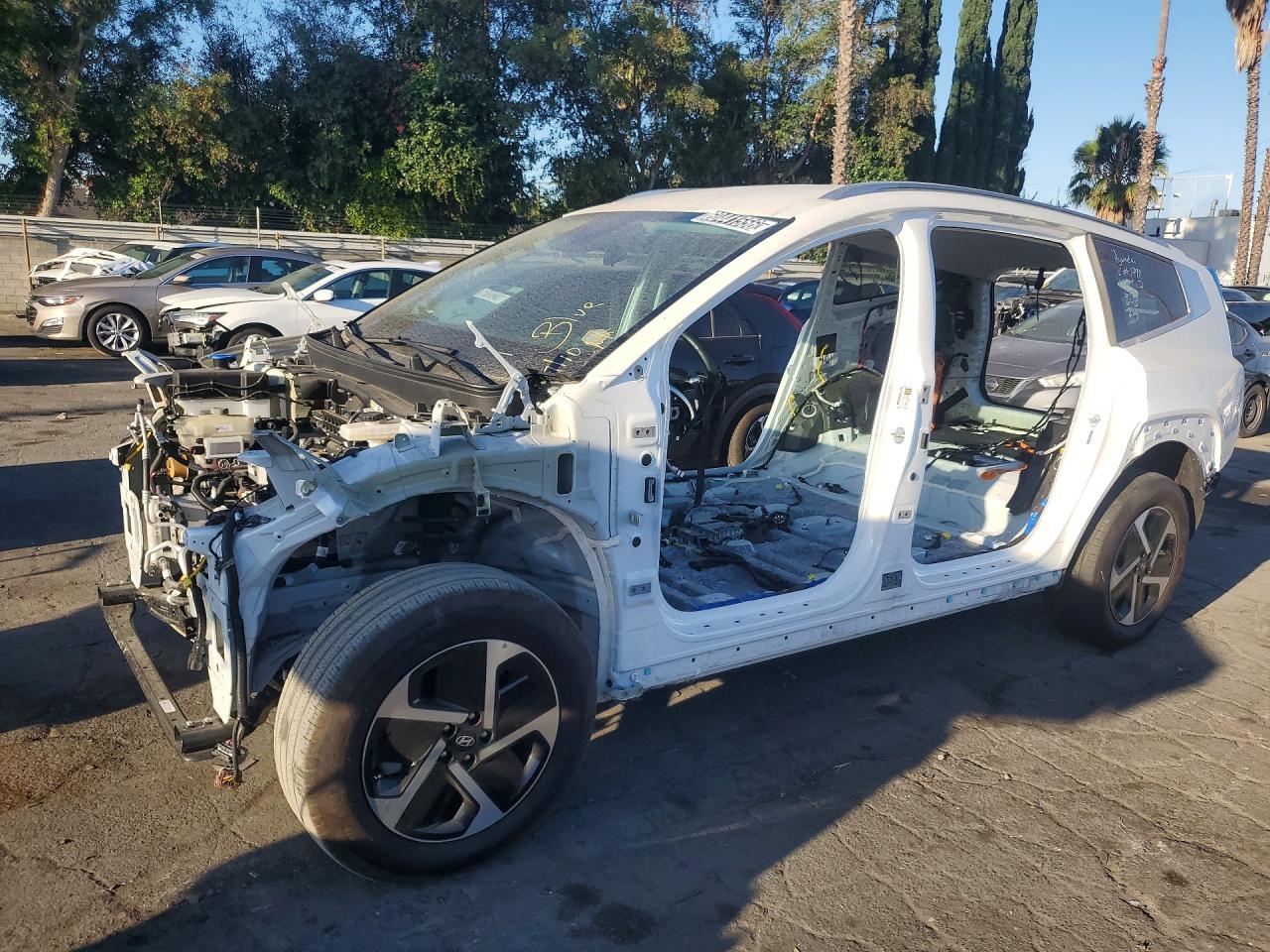 2026 Hyundai IONIQ 9 SE, VIN 7YAMTFS35TY001792 — Stripped