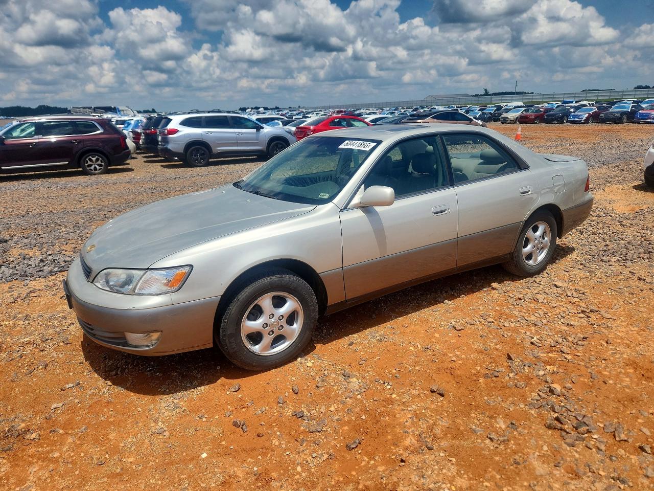 1999 Lexus ES 300, VIN JT8BF28G2X5058661 — Град
