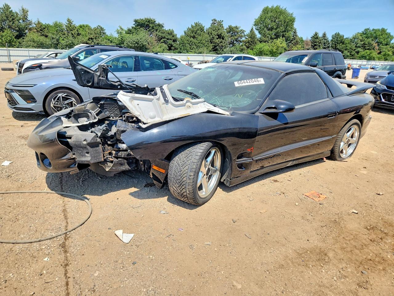 1999 Pontiac Firebird Formula, VIN 2G2FV22G8X2236135 — Front end