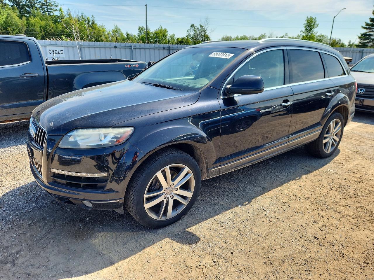 2012 Audi Q7 Premium Plus, VIN WA1LGAFEXCD006672 — Мелкие вмятины и царапины