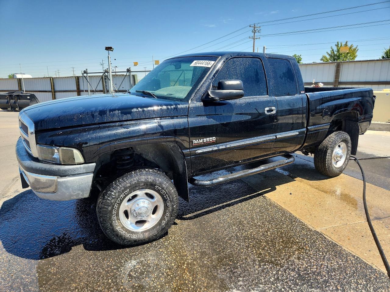 2002 Dodge 2500, VIN 3B7KF23652M235397 — Rear end
