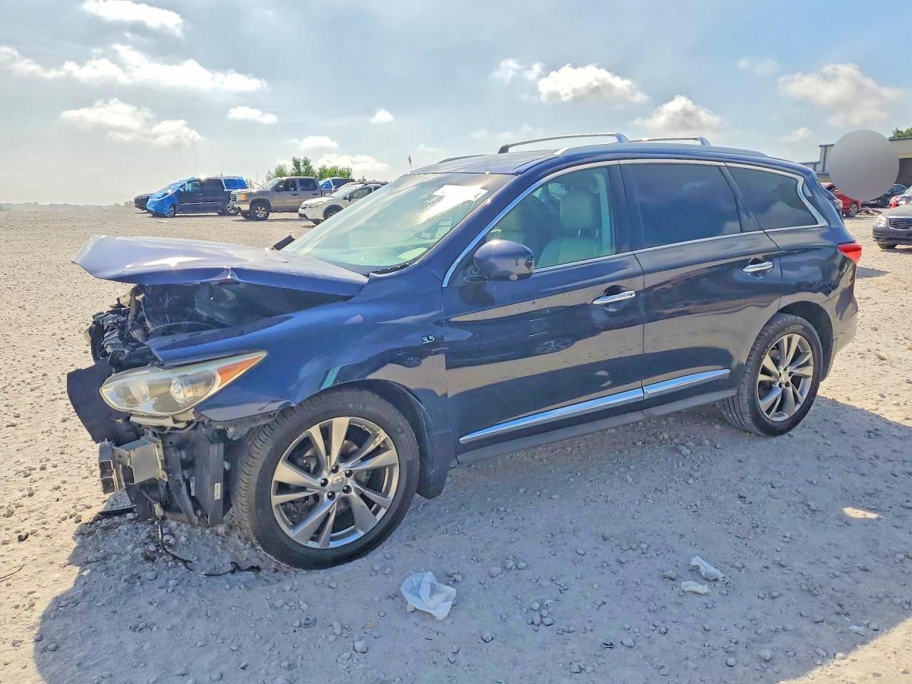 2015 Infiniti QX60, VIN 5N1AL0MN8FC545044 — Front end