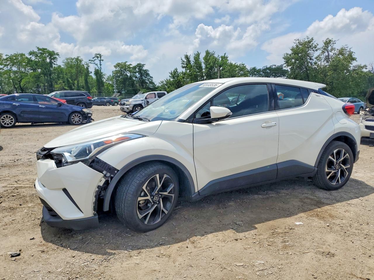 2019 Toyota C-HR Limited, VIN NMTKHMBX3KR100644 — Днище