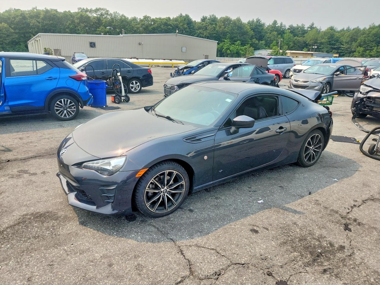 2017 Toyota 86, VIN JF1ZNAA10H8708919 — Rear end