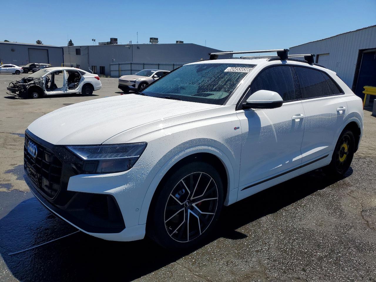 2019 Audi Q8 Prestige, VIN WA1FVAF11KD022094 — Minor dents and scratches