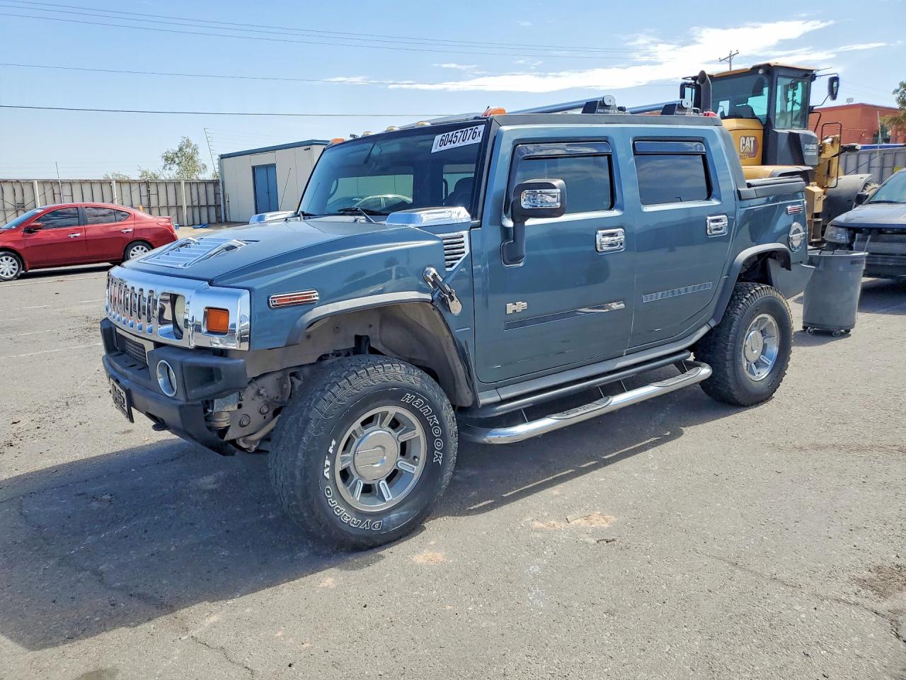 2005 Hummer H2 SUT, VIN 5GRGN22U95H115294 — Minor dents and scratches