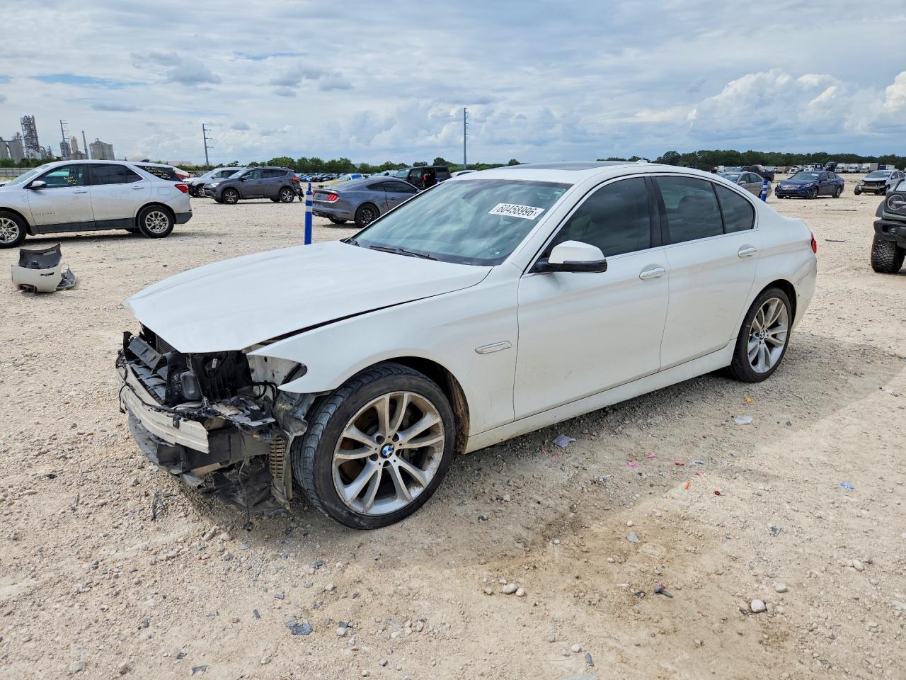 2016 BMW 5 Series 535i, VIN WBA5B1C50GG132512 — Front end