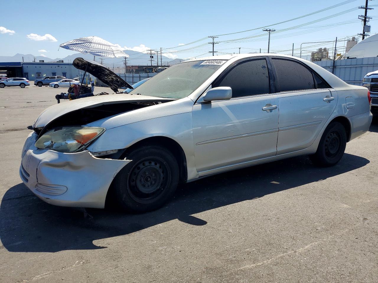 2003 Toyota Camry LE, VIN 4T1BE32K43U775372 — Front end