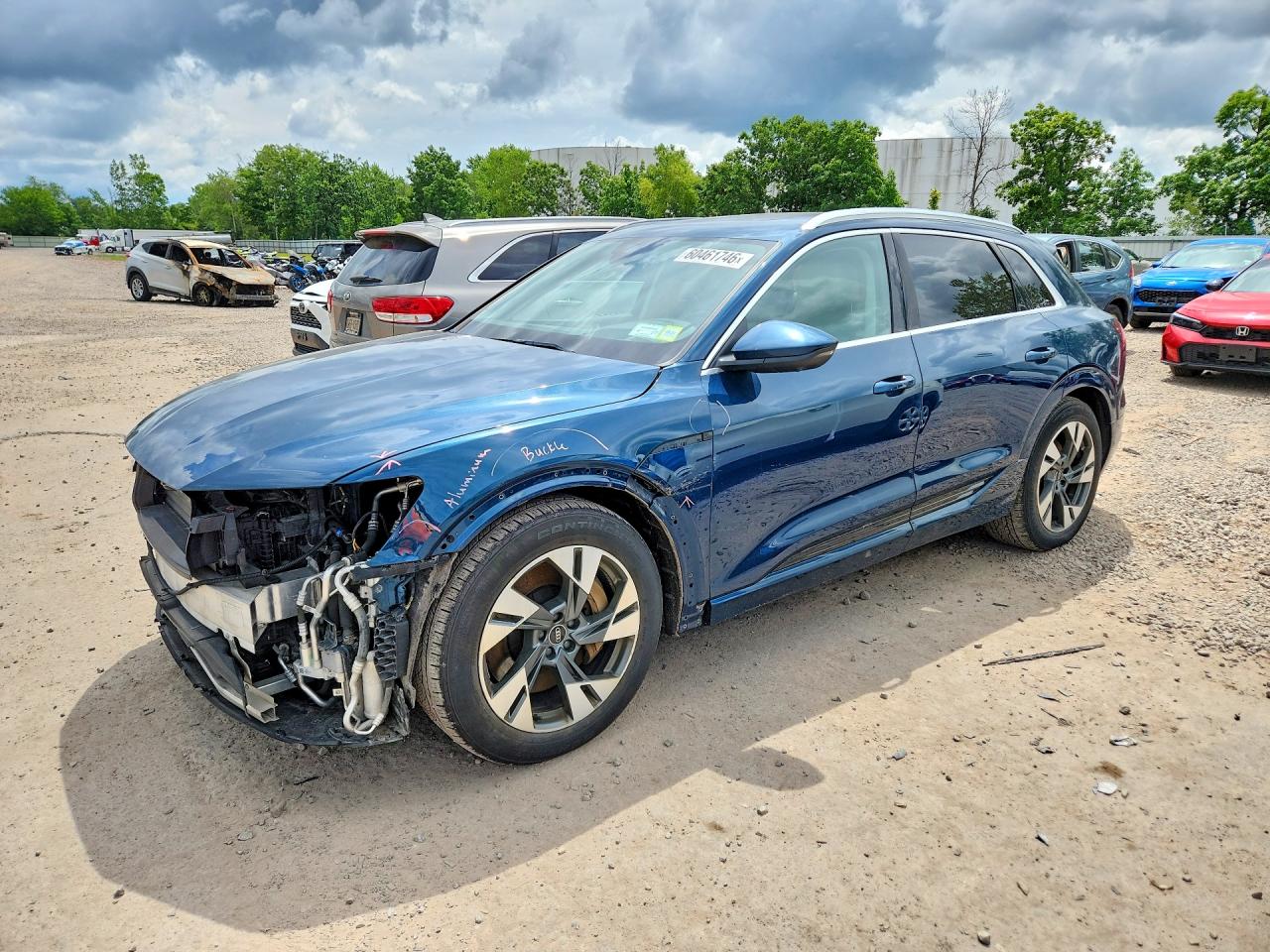 2021 Audi e-tron Prestige, VIN WA1VABGE4MB015766 — Front end