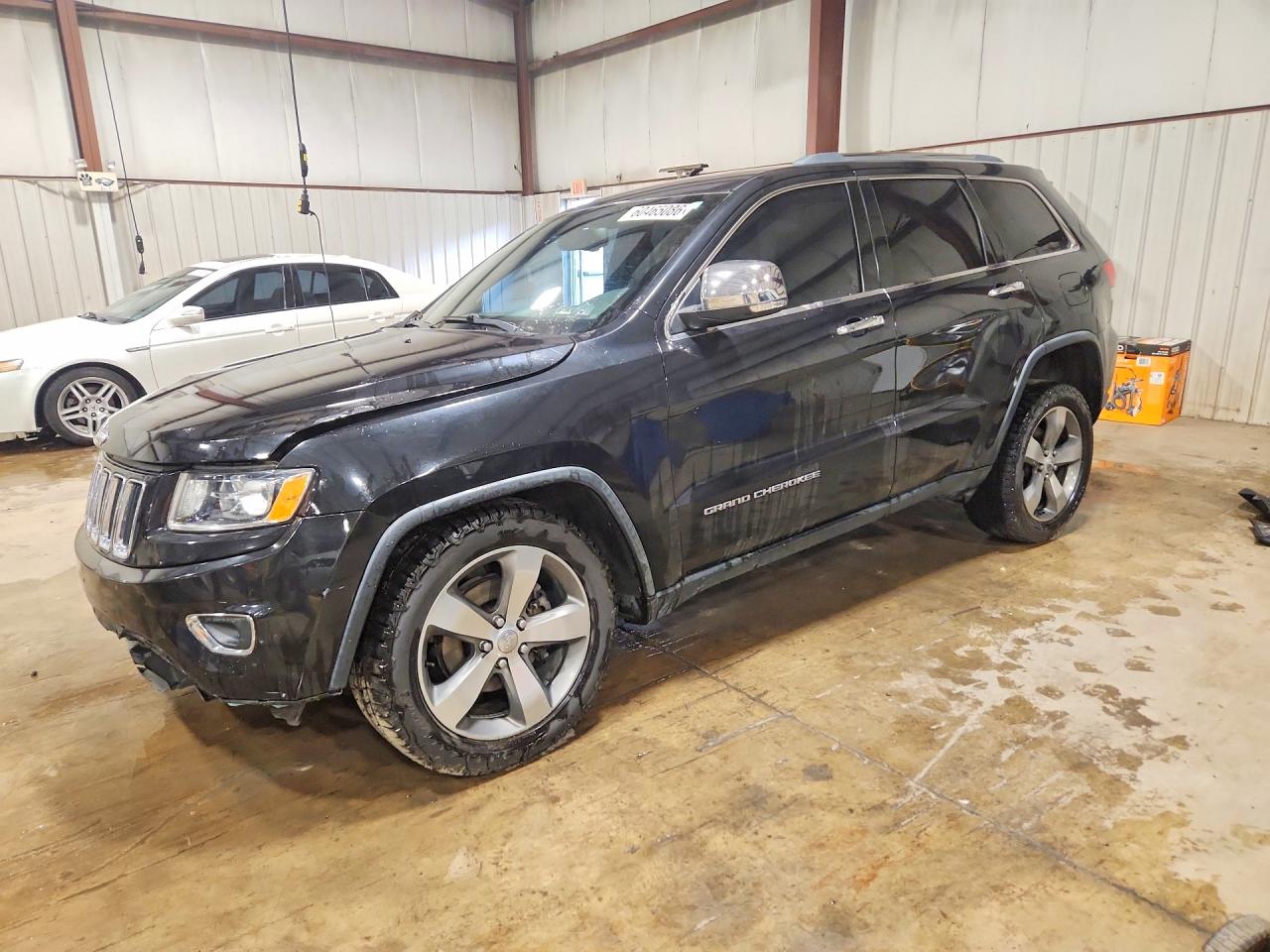 2016 Jeep Grand Cherokee Limited, VIN 1C4RJFBG6GC310468 — Front end