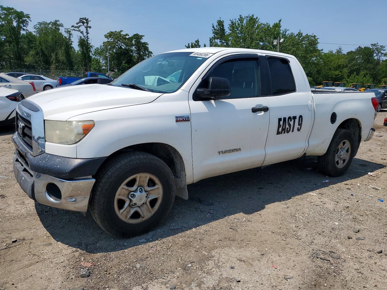 2008 Toyota Tundra, VIN 5TBBV541X8S493360 — Rear end