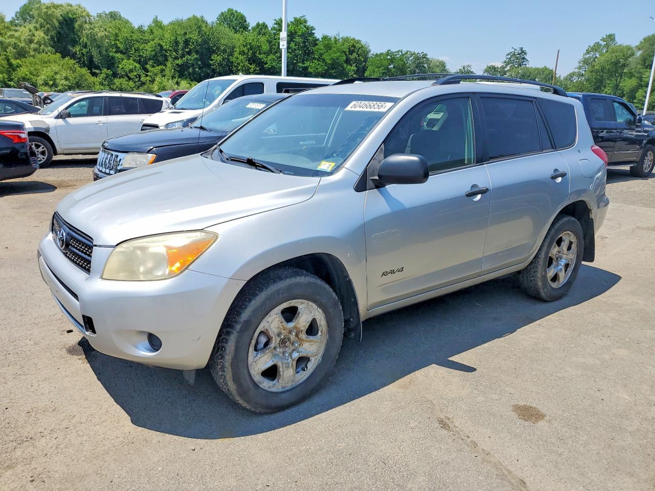2008 Toyota RAV4, VIN JTMBD33V485208063 — Side