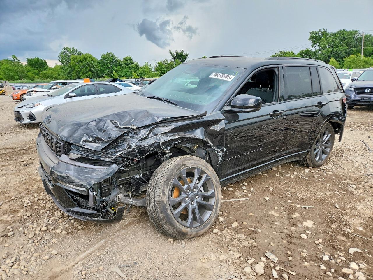 2026 Jeep Grand Cherokee Limited, VIN 1C4RJHBR4TC249404 — Front end