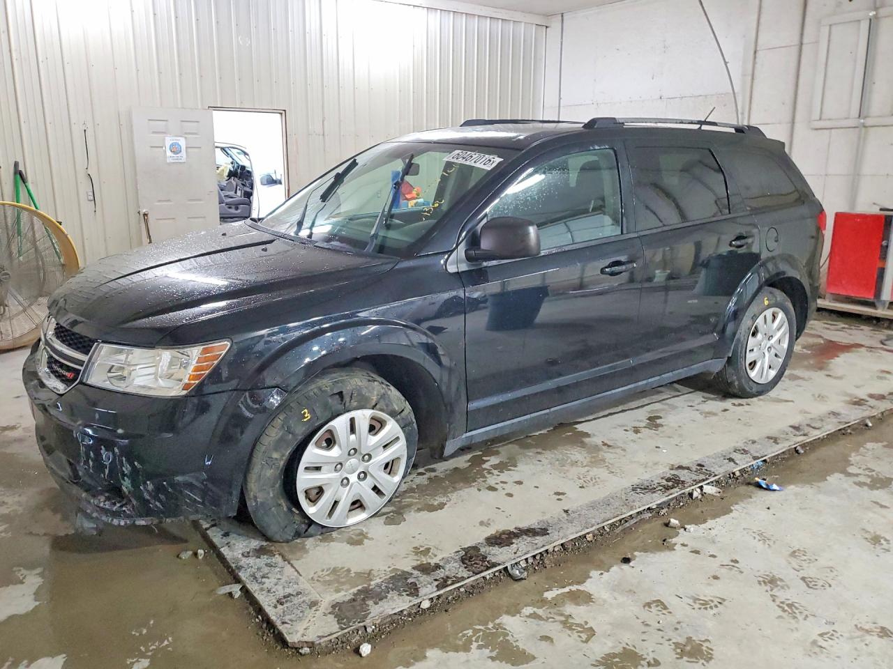 2017 Dodge Journey SE, VIN 3C4PDCAB8HT638497 — Front end