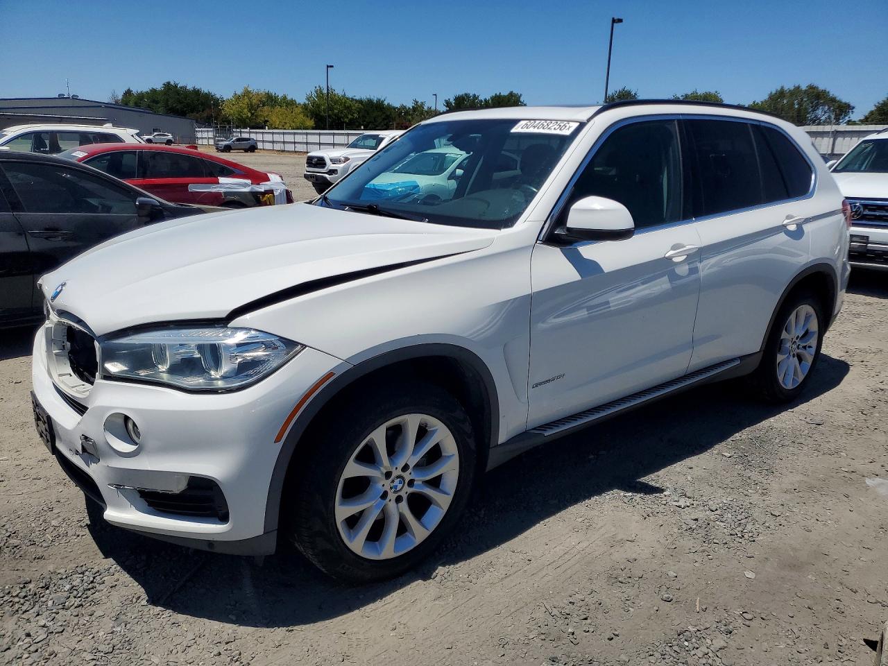 2016 BMW X5 sDrive35i, VIN 5UXKR2C53G0U17493 — Front end