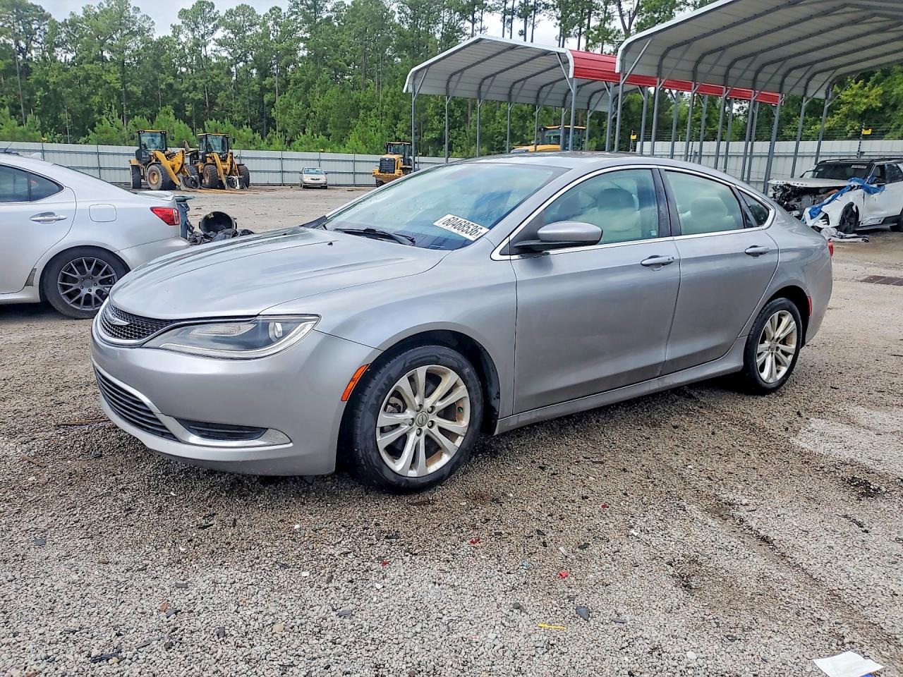 2015 Chrysler 200 Limited, VIN 1C3CCCAB0FN504439 — Rear end