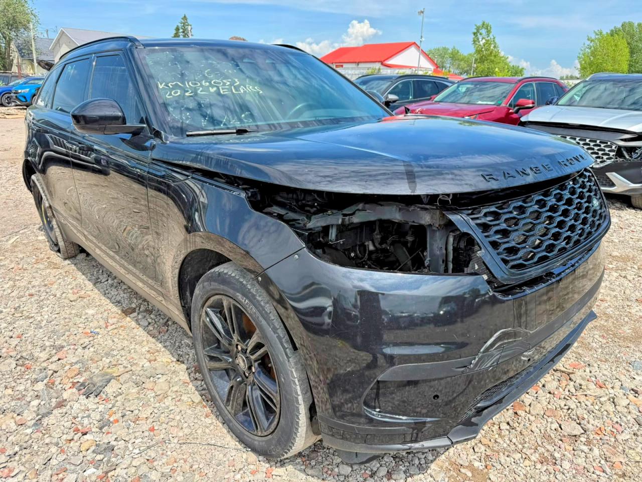 2022 Land Rover Range Rover Velar S, VIN SALYJ2EX6NA336019 — Перед