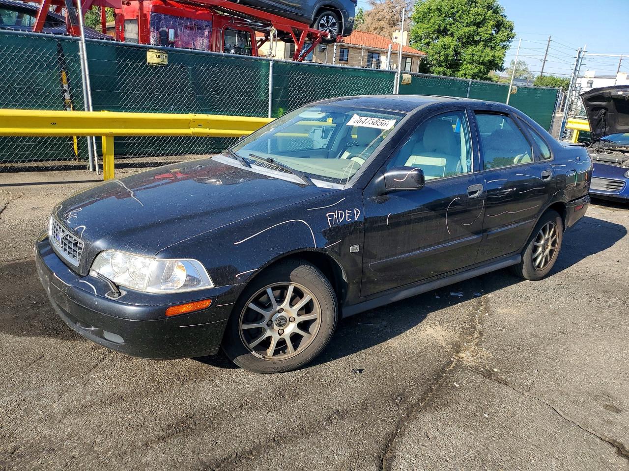 2004 Volvo S40, VIN YV1VS275X4F091806 — Зад