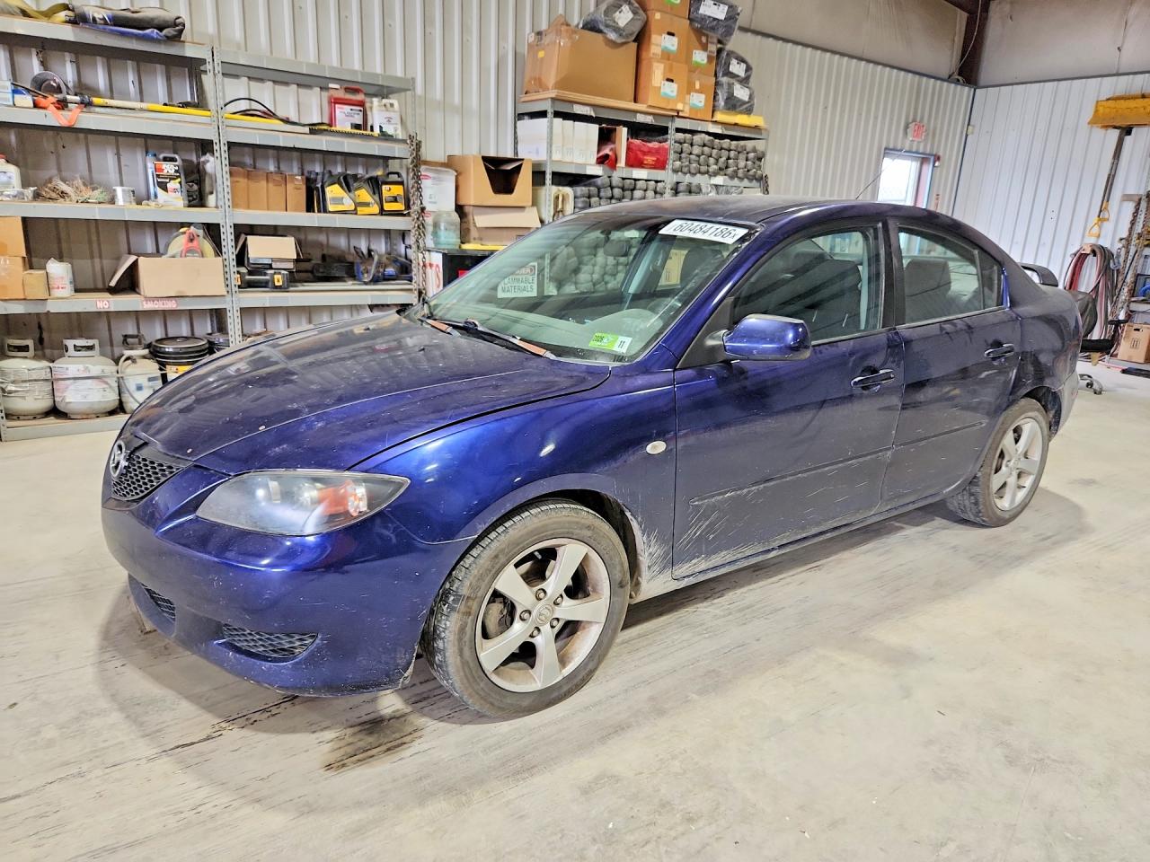 2006 Mazda 3 i Touring, VIN JM1BK32F261484004 — Перед