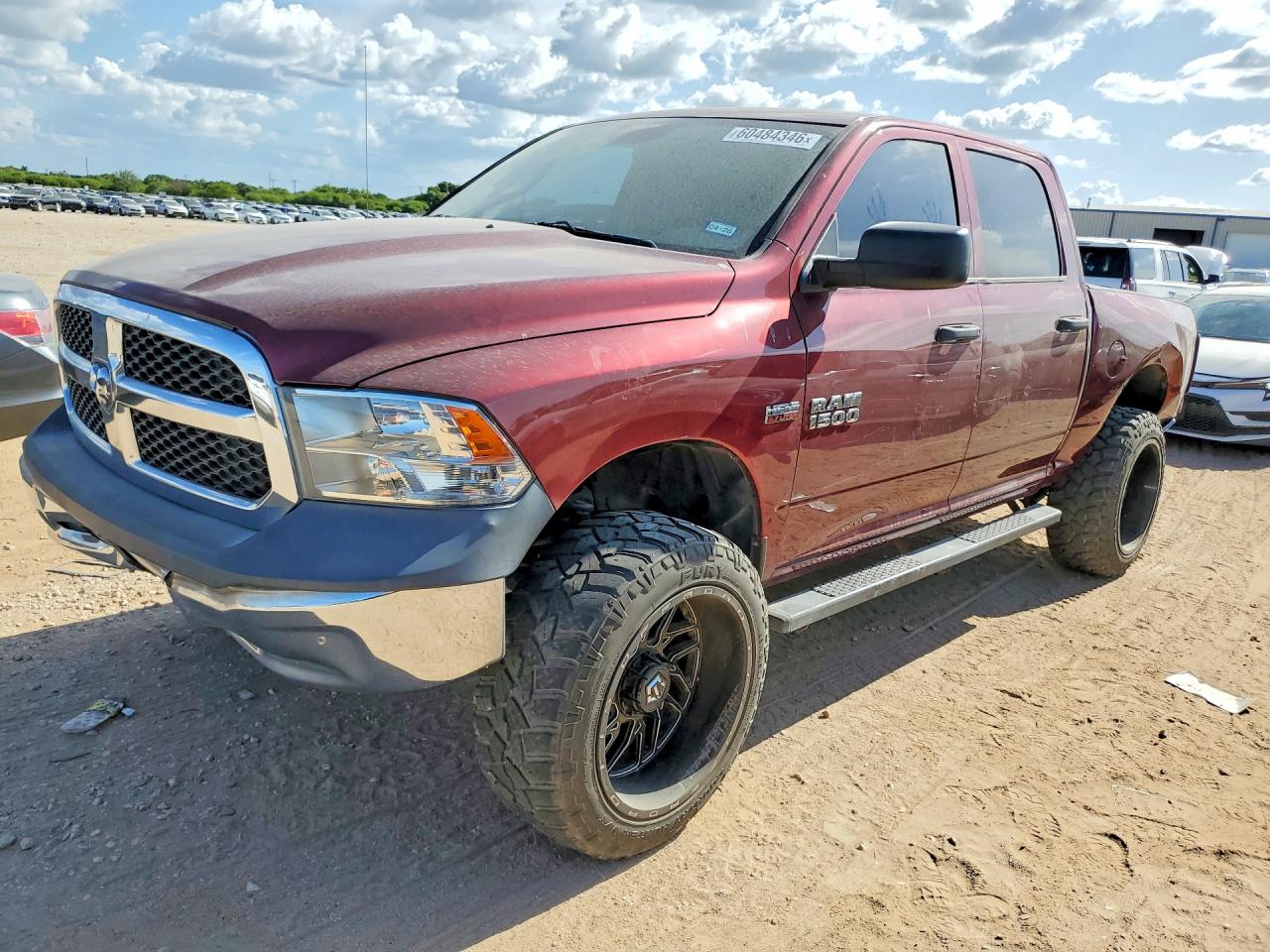 2018 Ram 1500 Express, VIN 1C6RR6KT2JS296787 — Front end