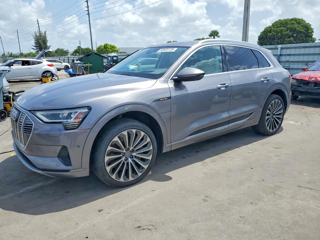 2019 Audi e-tron Prestige, VIN WA1VAAGE5KB011183 — Механическое