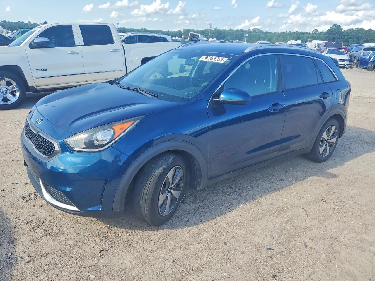2018 Kia Niro LX, VIN KNDCB3LCXJ5170692 — Normal wear