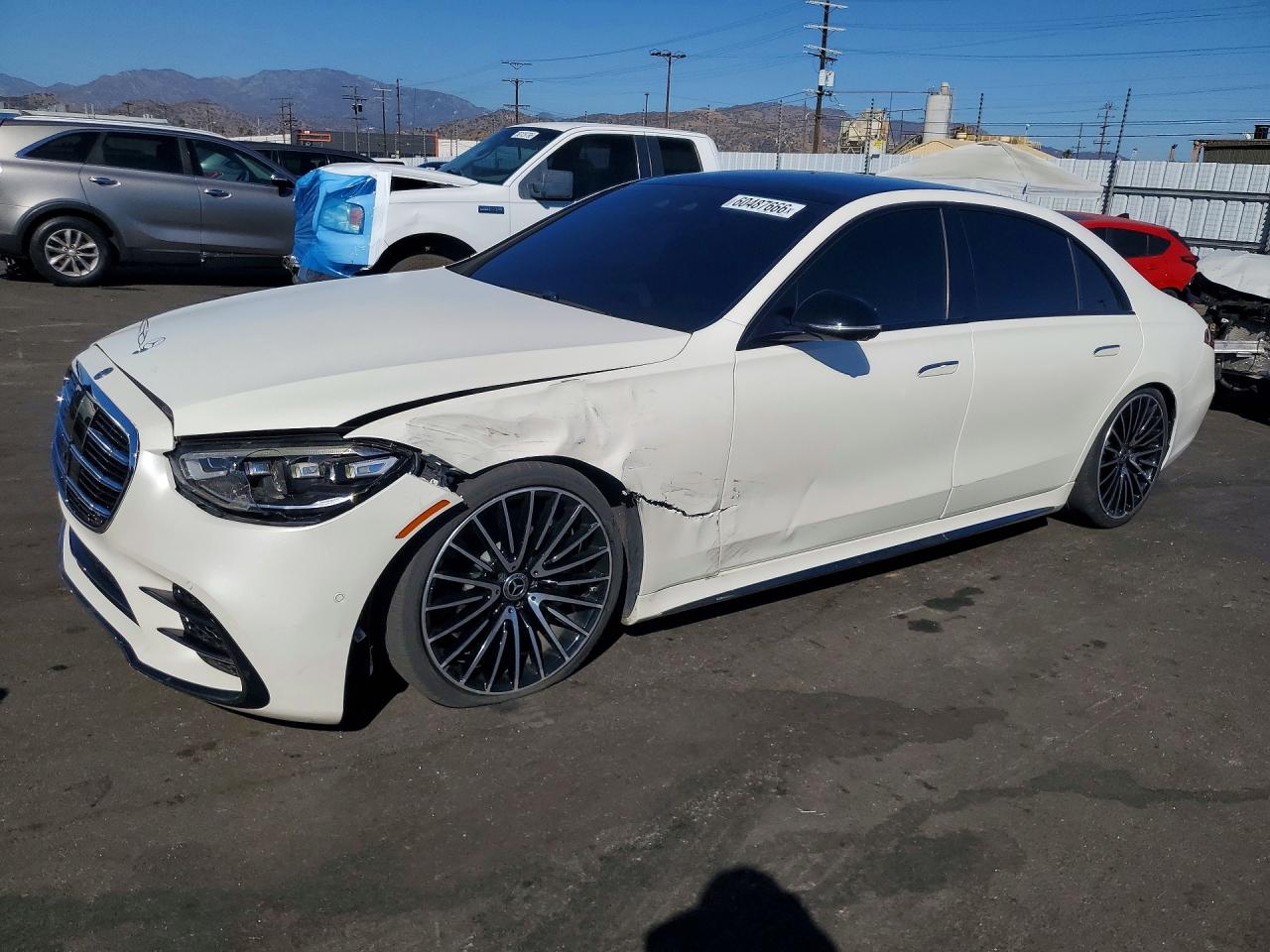 2023 Mercedes-Benz S 580, VIN W1K6G7GB3PA203674 — Front end