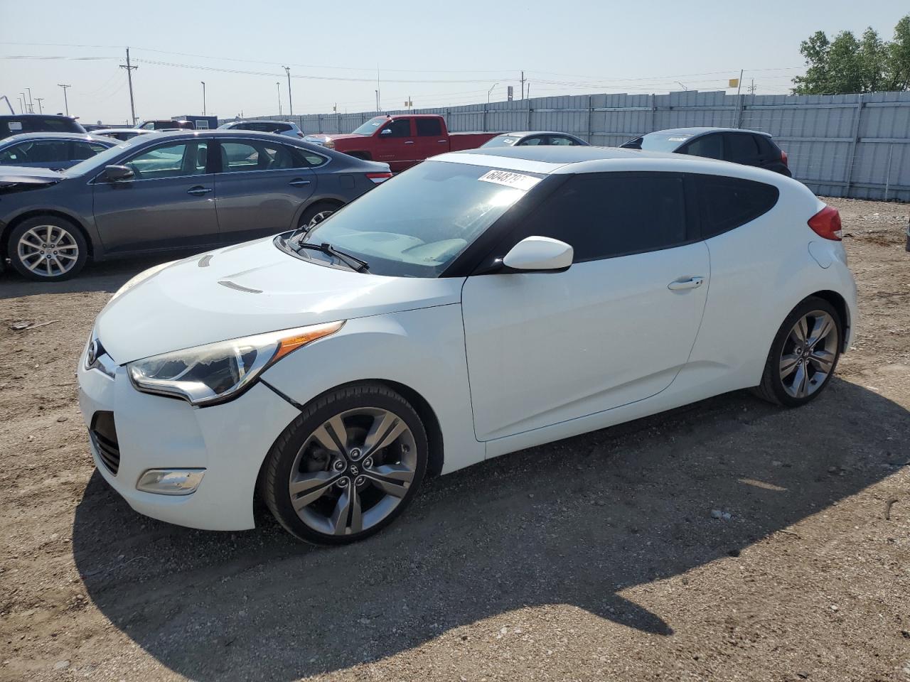 2013 Hyundai Veloster w/Black Int, VIN KMHTC6AD2DU099052 — Front end
