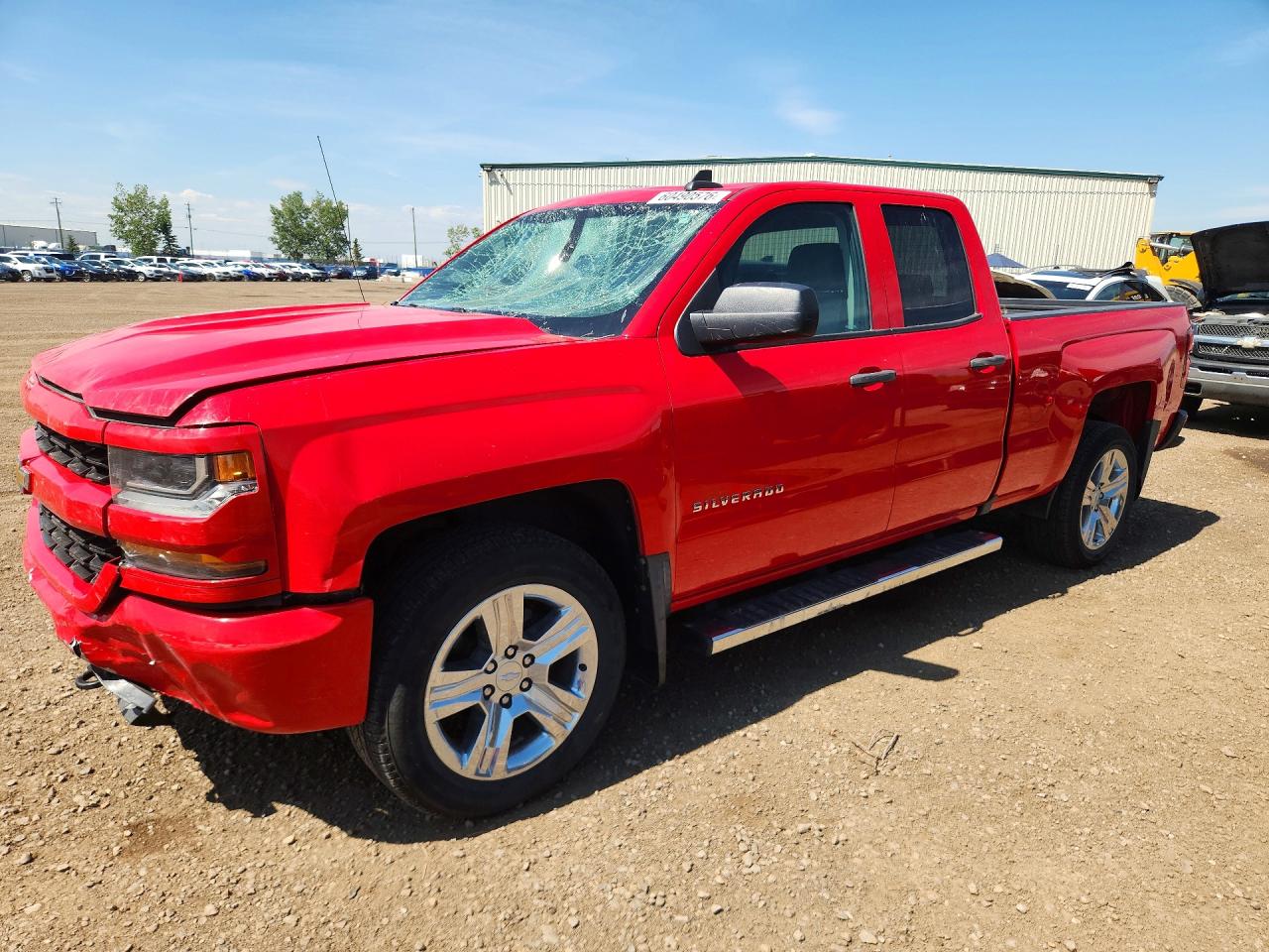 2018 Chevrolet Silverado 1500 Custom, VIN 1GCRCPEH9JZ211409 — Front end