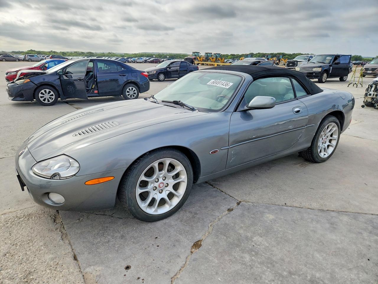 2002 Jaguar XK, VIN SAJDA42B12PA25783 — Side