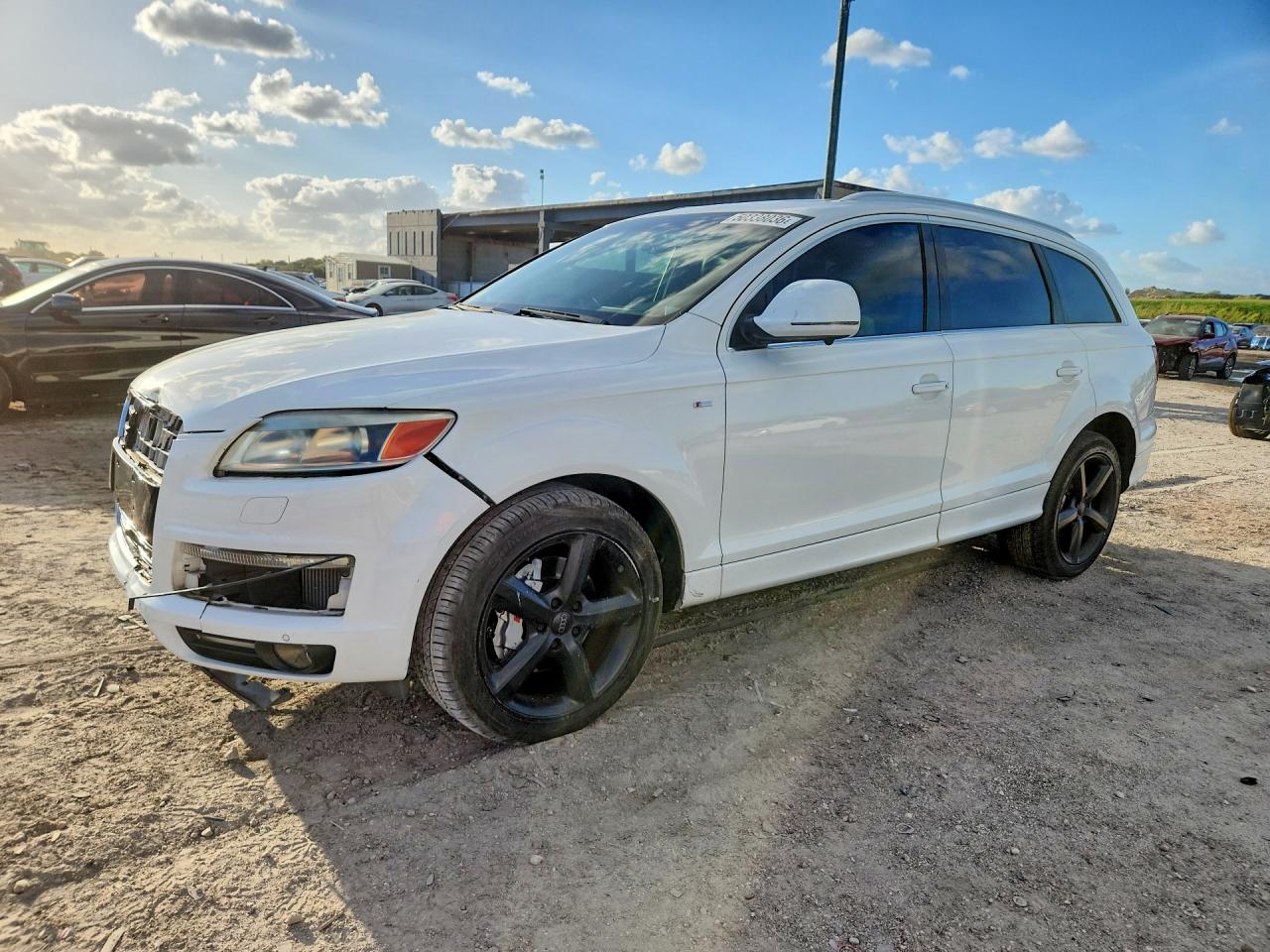 2009 Audi Q7 Premium, VIN WA1CM74L39D032259 — Перед