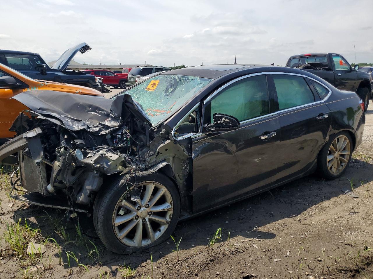 2013 Buick Verano Group, VIN 1G4PS5SKXD4195345 — All over