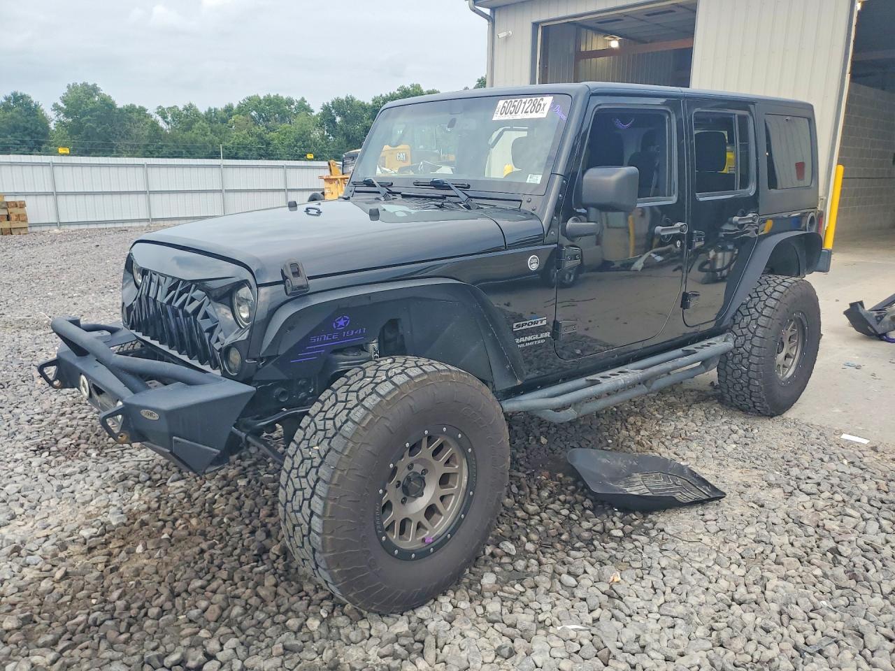 2015 Jeep Wrangler Unlimited Sport, VIN 1C4HJWDG0FL532298 — Зад