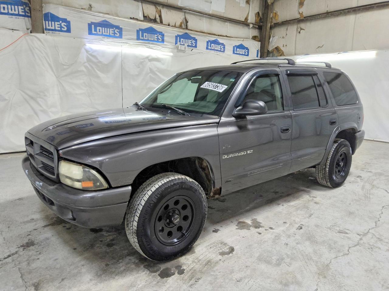 2001 Dodge Durango, VIN 1B4HS28N11F620067 — Side
