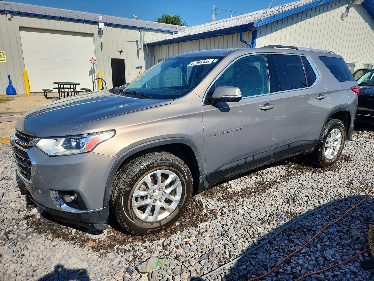 2018 Chevrolet Traverse LT Cloth, VIN 1GNERGKW2JJ108161 — Rear end