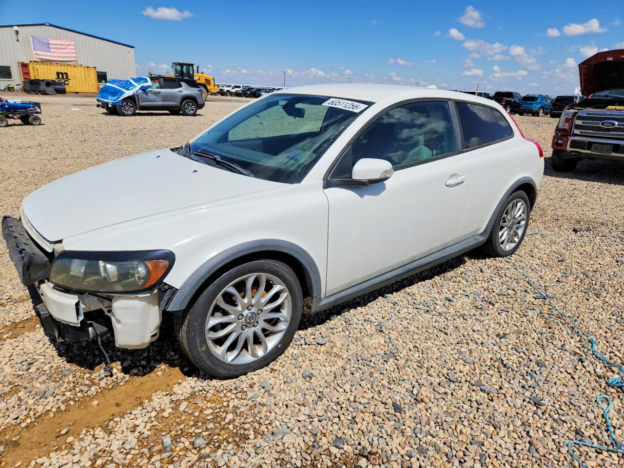 2009 Volvo C30, VIN YV1MK672792144789 — Перед
