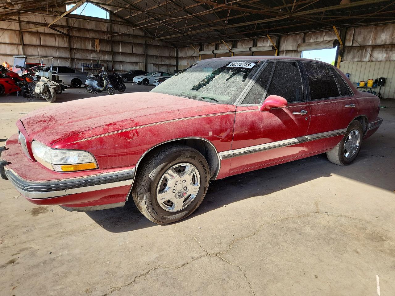 1995 Buick LeSabre Custom, VIN 1G4HP52L2SH400905 — Перед