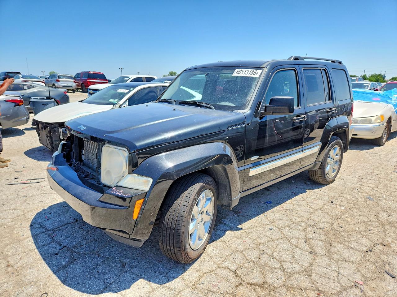 2012 Jeep Liberty Sport Latitude, VIN 1C4PJMAKXCW176932 — Перед