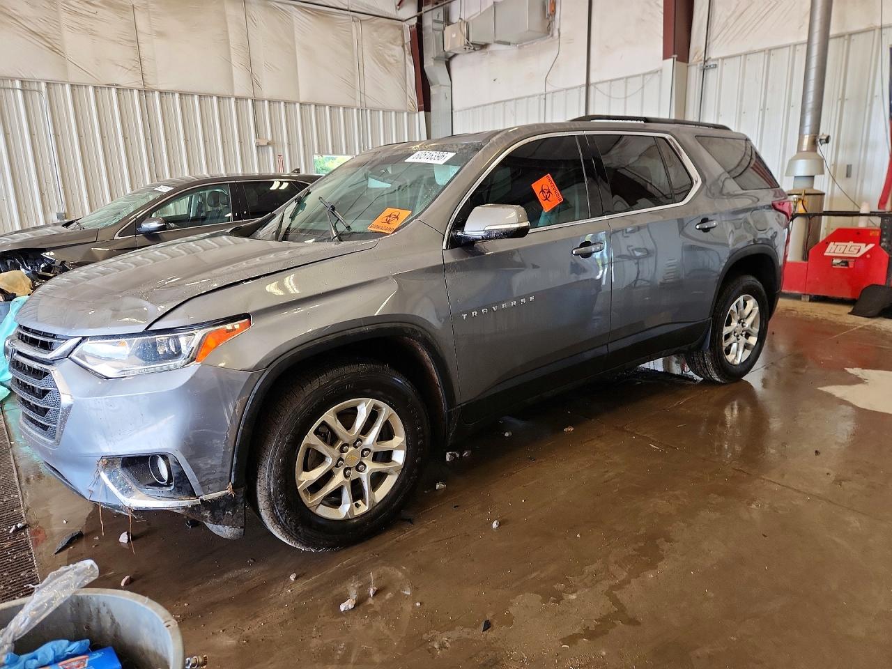 2020 Chevrolet Traverse LT, VIN 1GNERHKW1LJ199609 — Roof