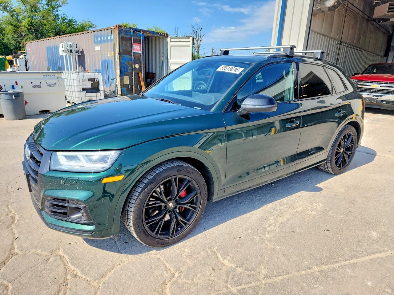 2020 Audi SQ5 Premium Plus, VIN WA1B4AFY0L2092116 — Мелкие вмятины и царапины