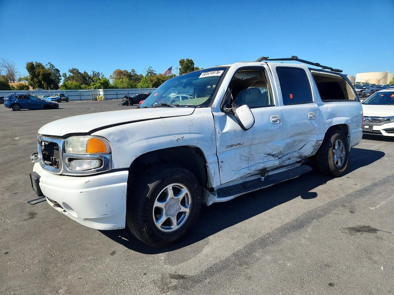 2003 GMC Yukon XL, VIN 1GKFK66U83J271070 — Опрокидывание