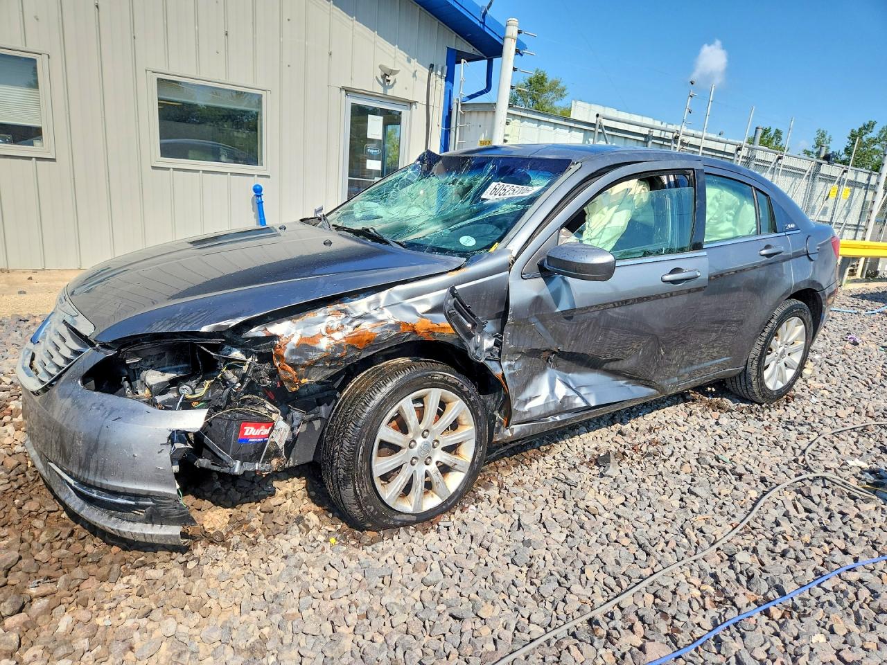 2012 Chrysler 200 Touring, VIN 1C3CCBBB0CN176072 — Front end