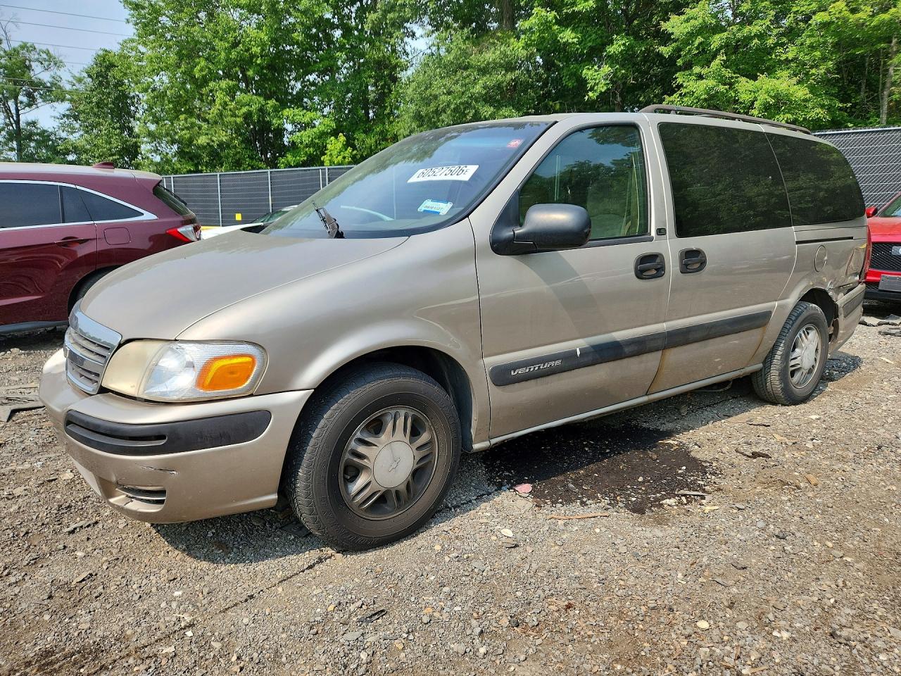 2001 Chevrolet Venture LS Y3G Mobility, VIN 1GNDX03E91D224728 — Front end