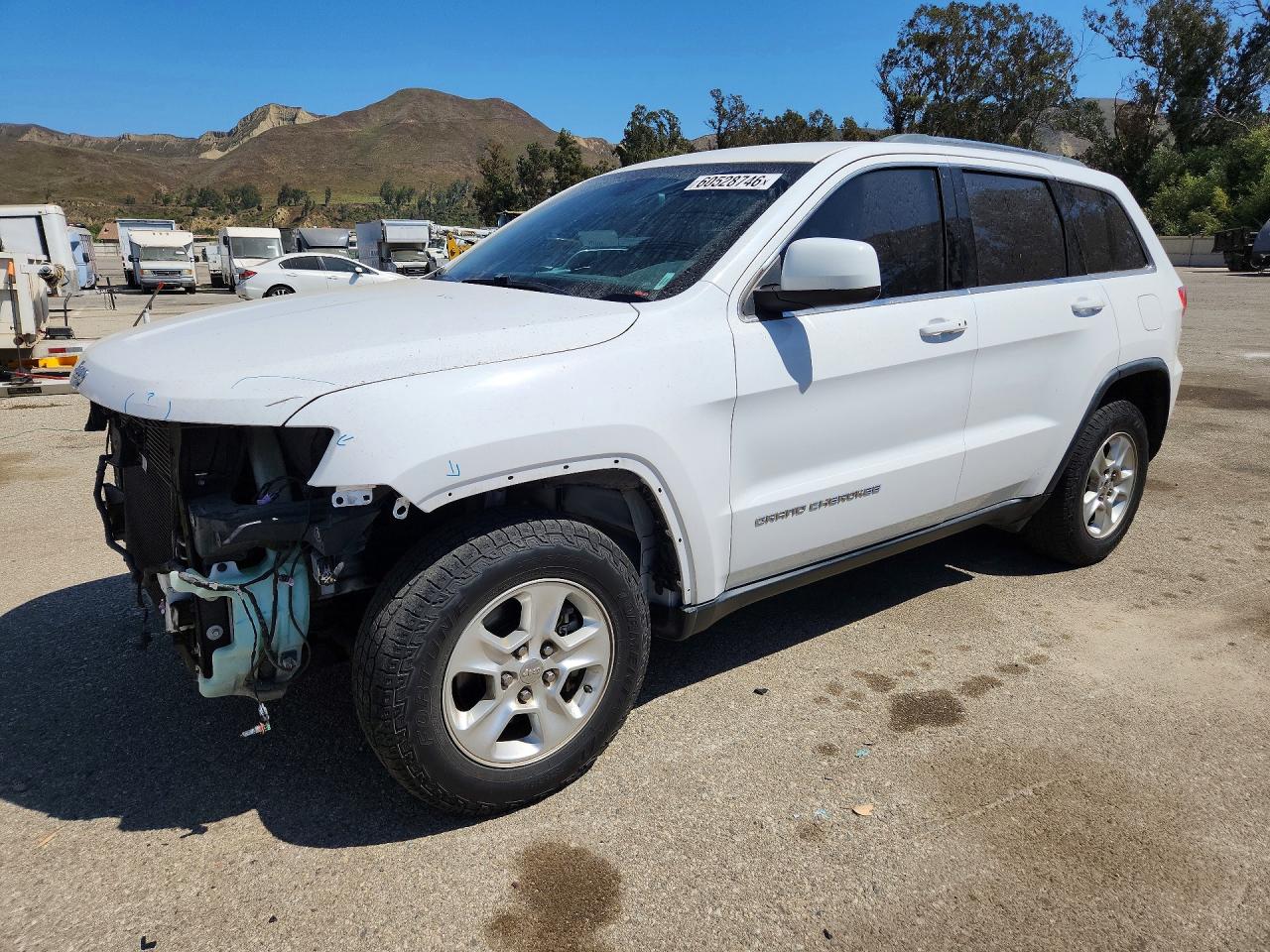 2016 Jeep Grand Cherokee Laredo, VIN 1C4RJEAG2GC481052 — Front end