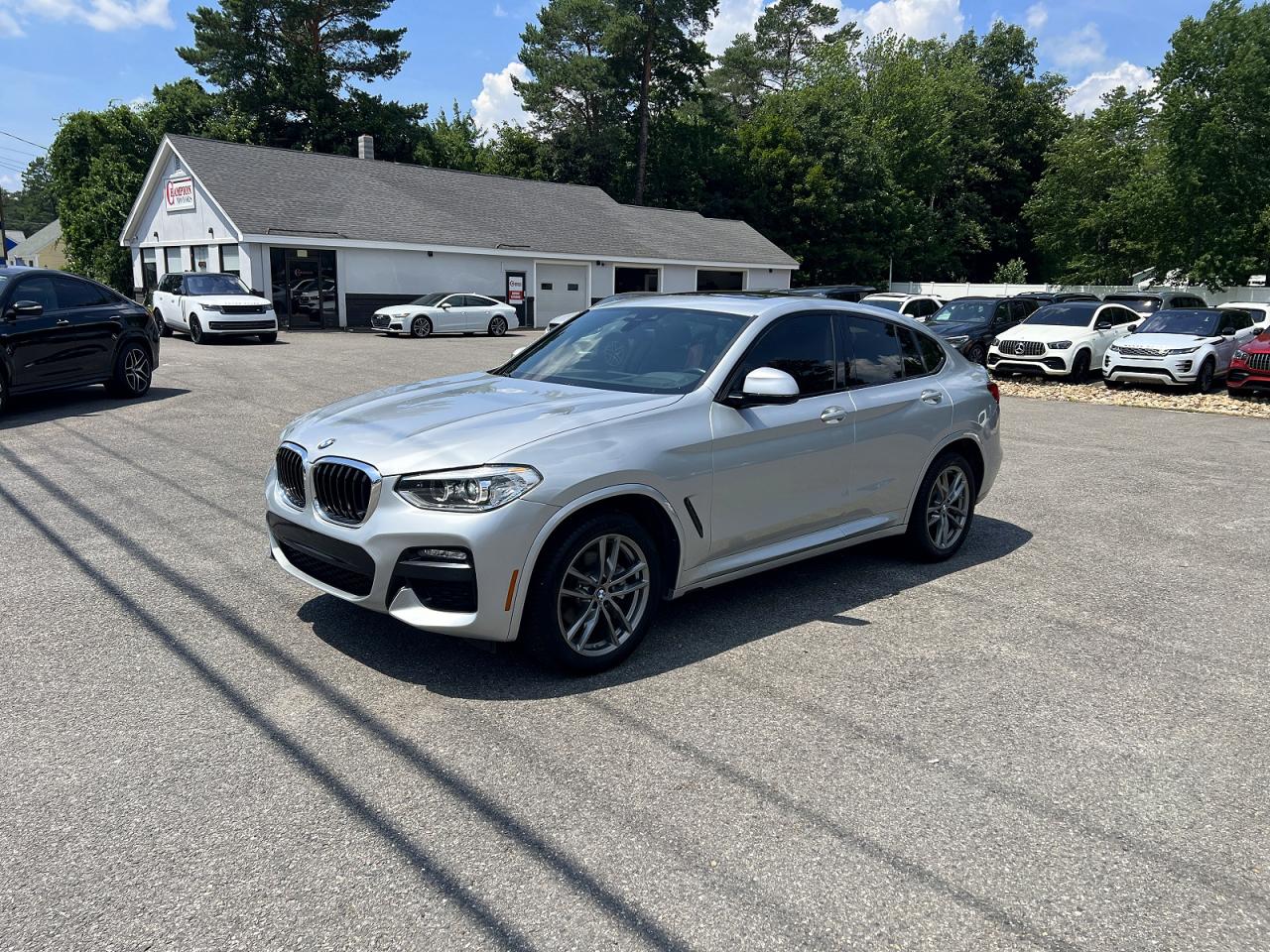 2020 BMW X4 xDrive30i, VIN 5UX2V1C05LLE67544 — Minor dents and scratches