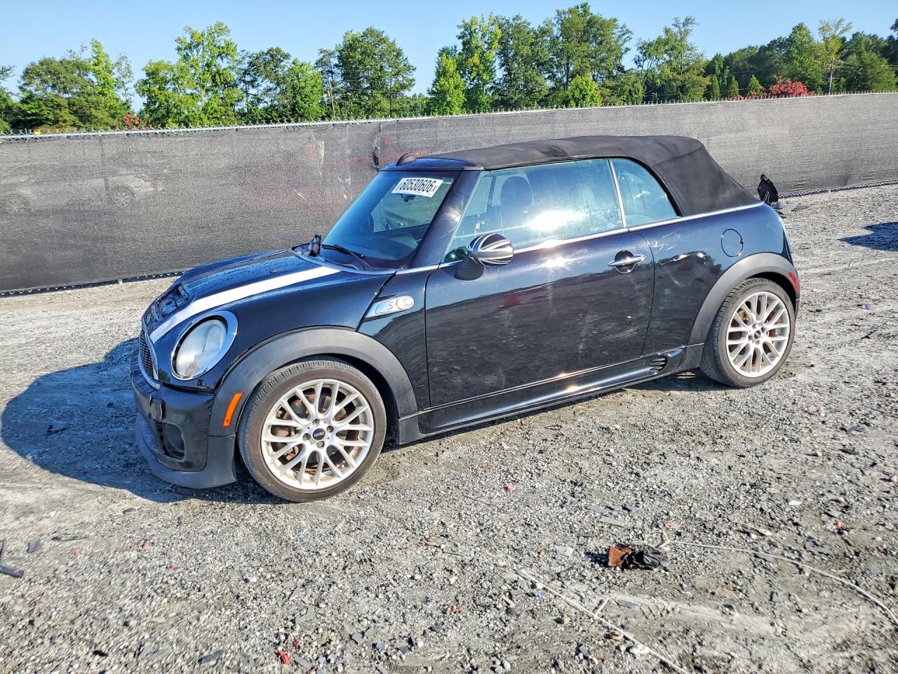 2014 MINI Convertible S, VIN WMWZP3C54ET298082 — Front end