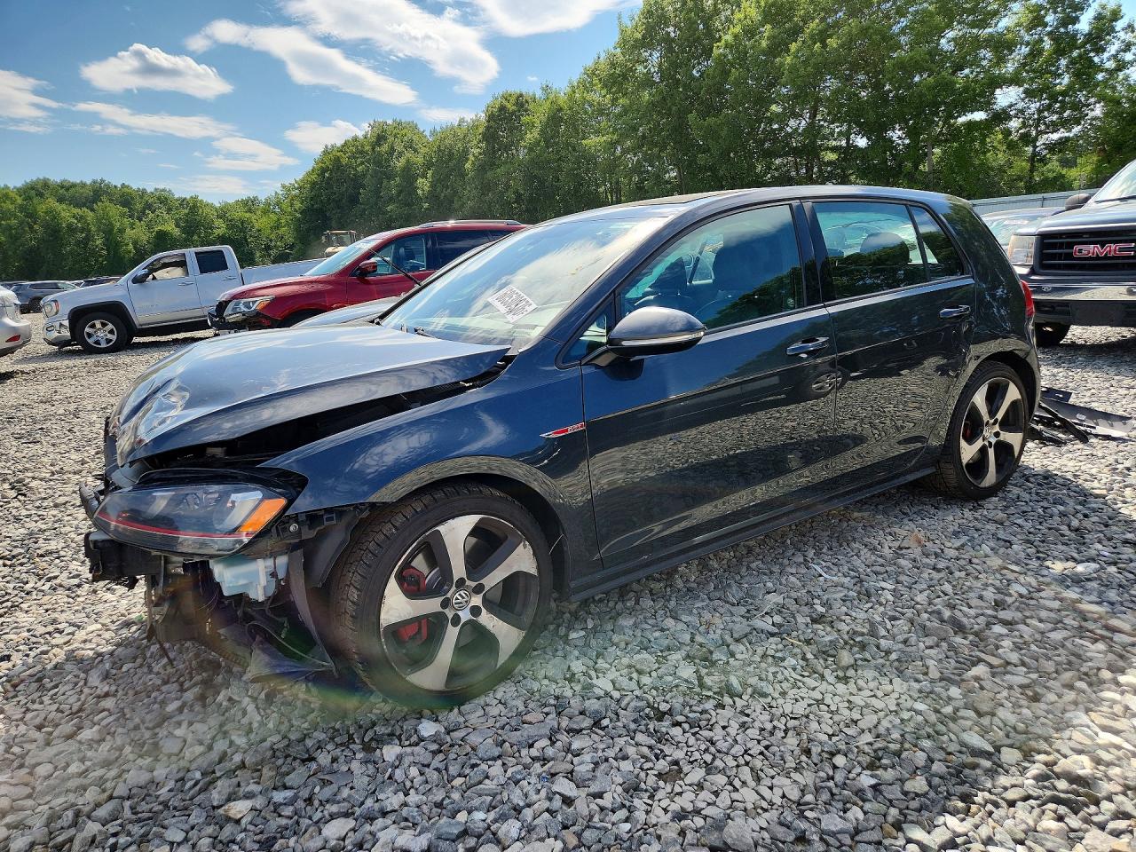 2017 Volkswagen Golf GTI S, VIN 3VW447AU7HM018744 — Front end