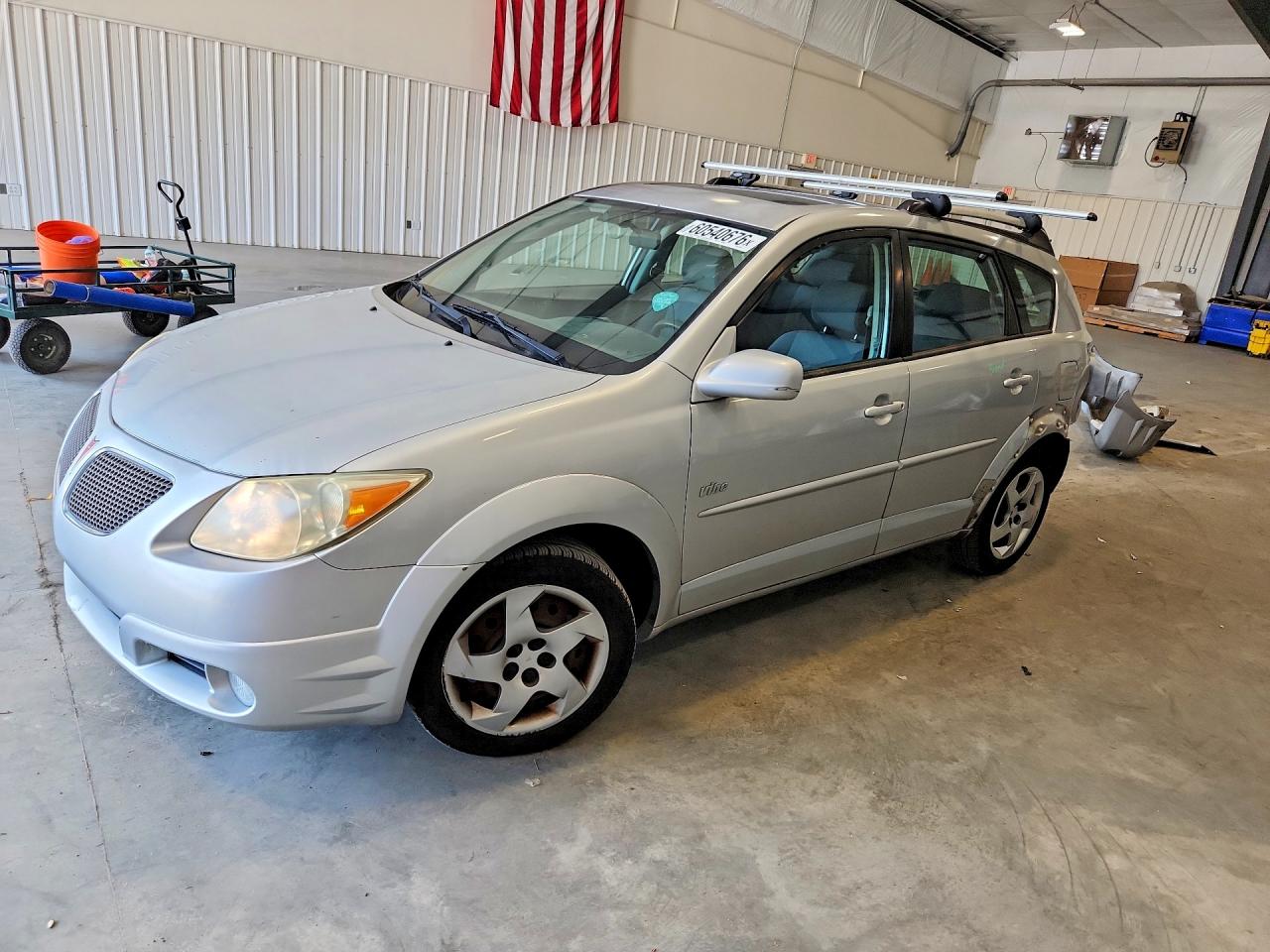 2005 Pontiac Vibe, VIN 5Y2SL63815Z441353 — Зад